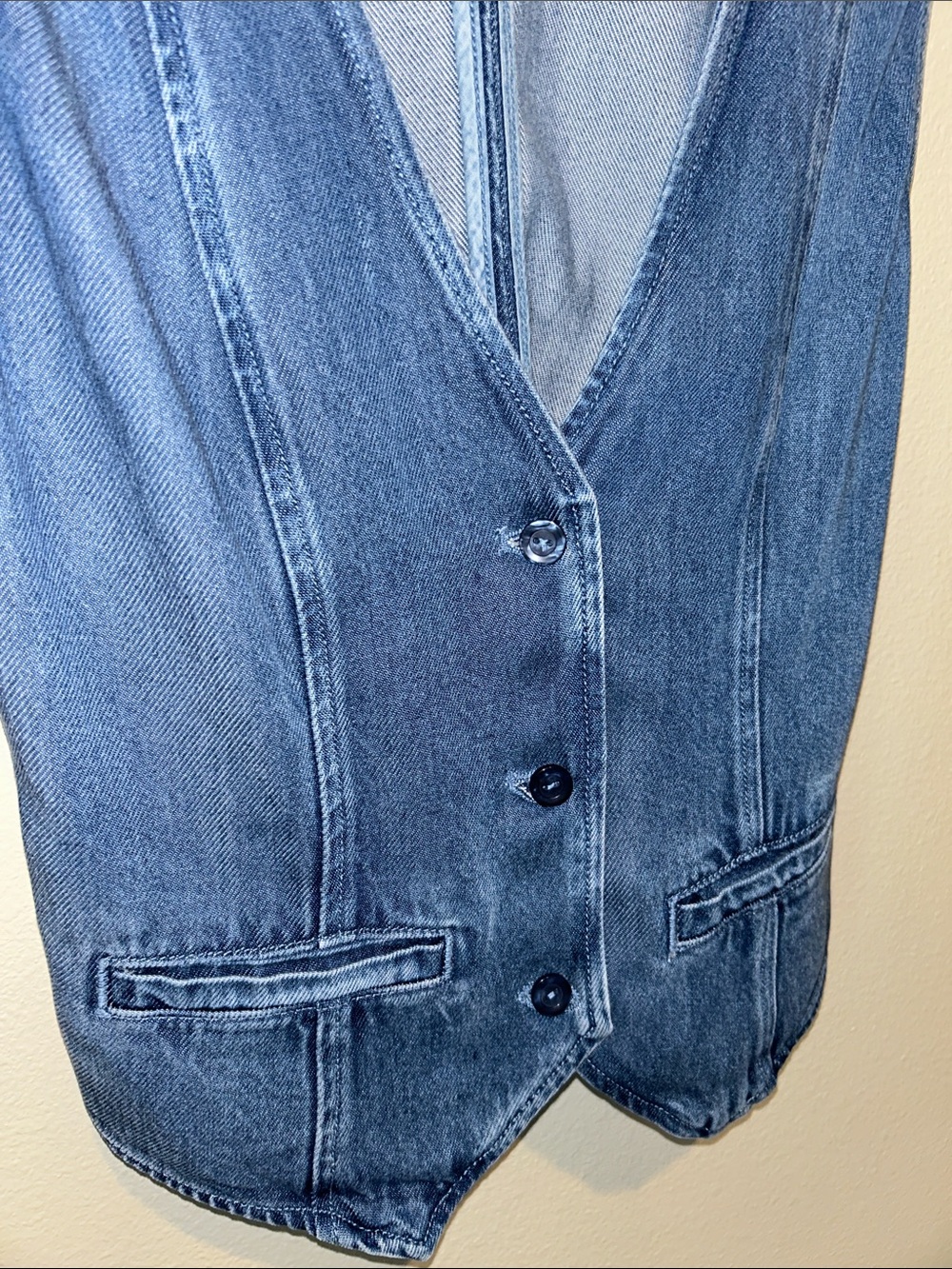 YFB DENIM VEST SIZE MEDIUM YOUNG FABULOUS AND BROKE - Picture 3 of 4